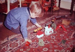 can't recall who that is - simply cute